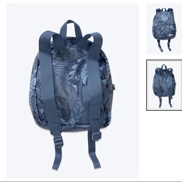 😍VS PINK Ripstop Mini Backpack - Picture 2 of 6